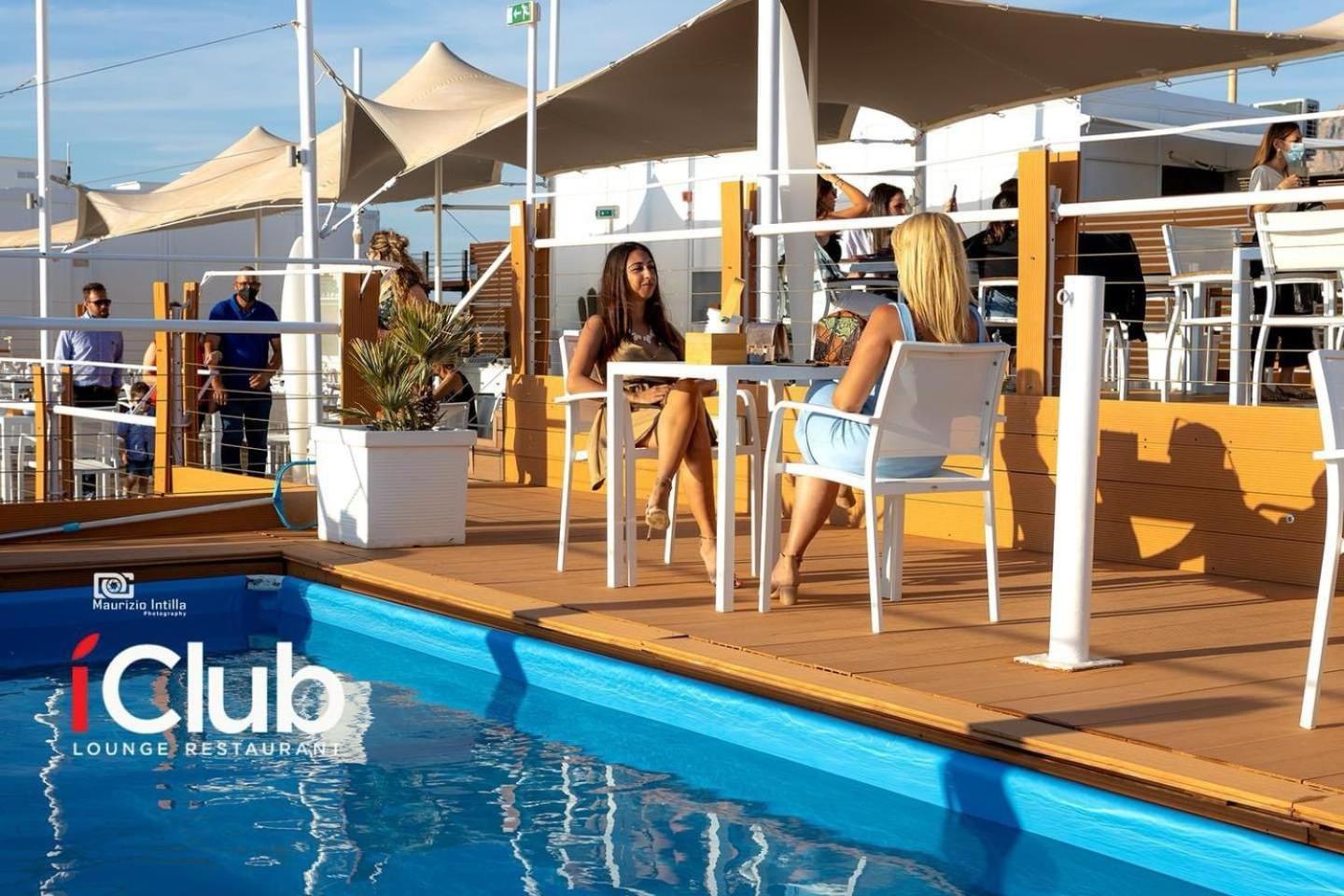 Fla' Suite Deluxe Terrasini Exteriör bild